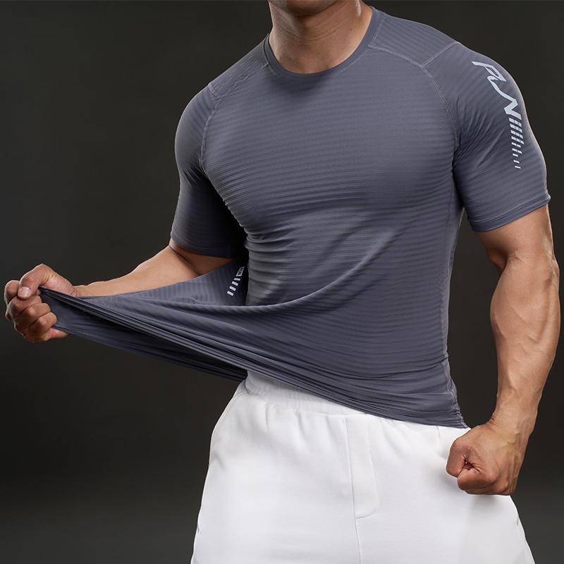 Simple and Comfortable Casual Stretch Short-sleeved T-shirt Fashion Sports Slim Fitness Outdoor T-shirt Men