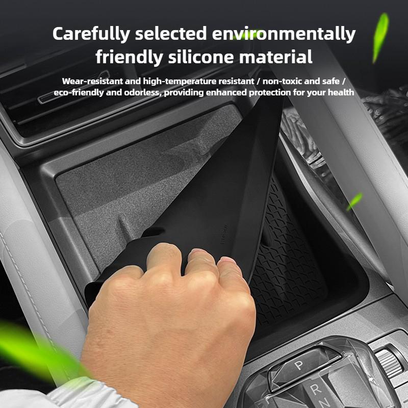Car Phone Charger Mat Wireless Charging Pad Protective Mat Non-slip Pad Interior Accessories For Yuan UP Atto 2 2025