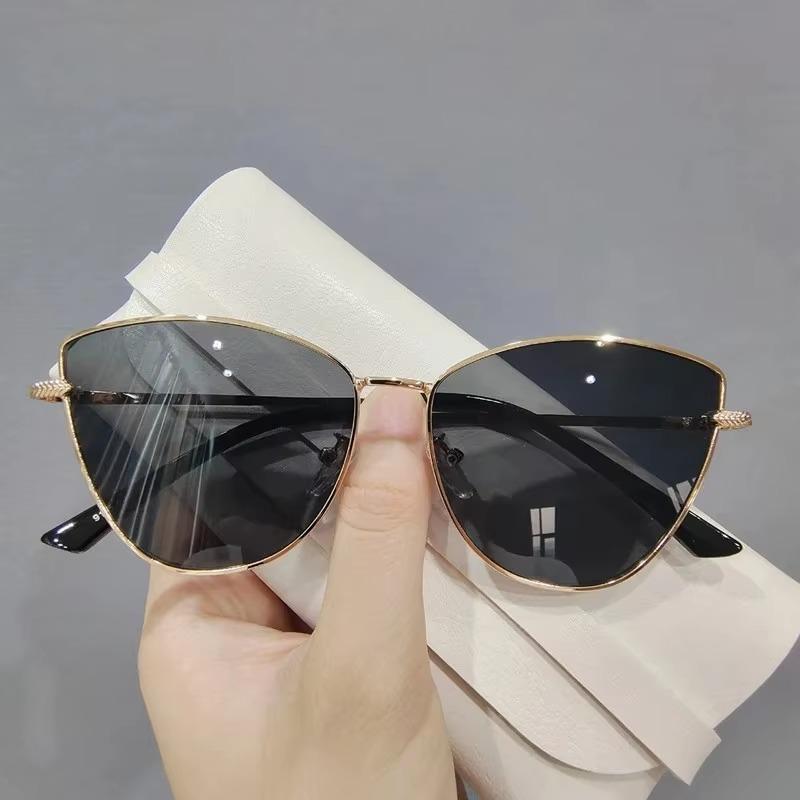 Vintage Cat Eye Frame Sunglasses Women 2025 Luxury Brand Designer Fashion Female Eyewear Retro Trendy Sun Shades for Lady