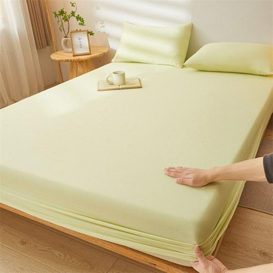 Pure Cotton Cartoon Print Fitted Sheet & Solid Color Mattress Protector Three-Piece Set