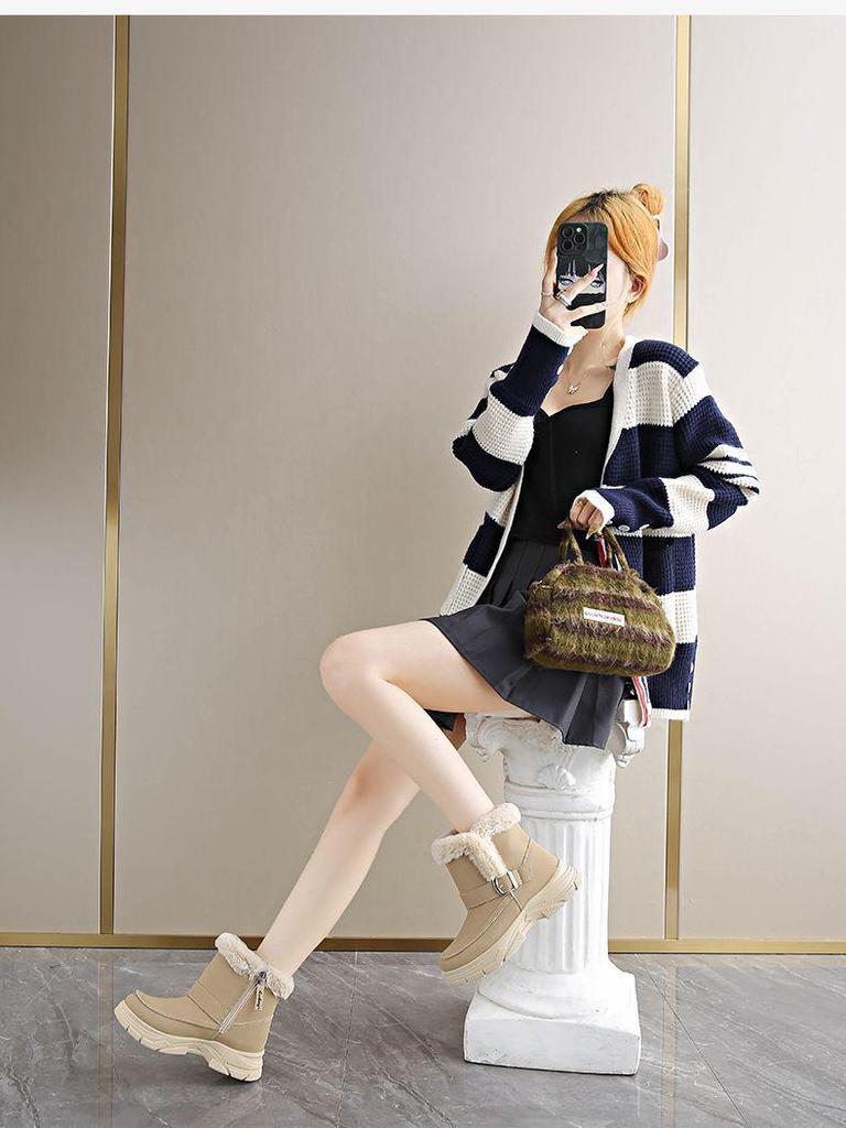 Women's Thick-Soled Non-Slip Winter Snow Boots with Plush Velvet Lining