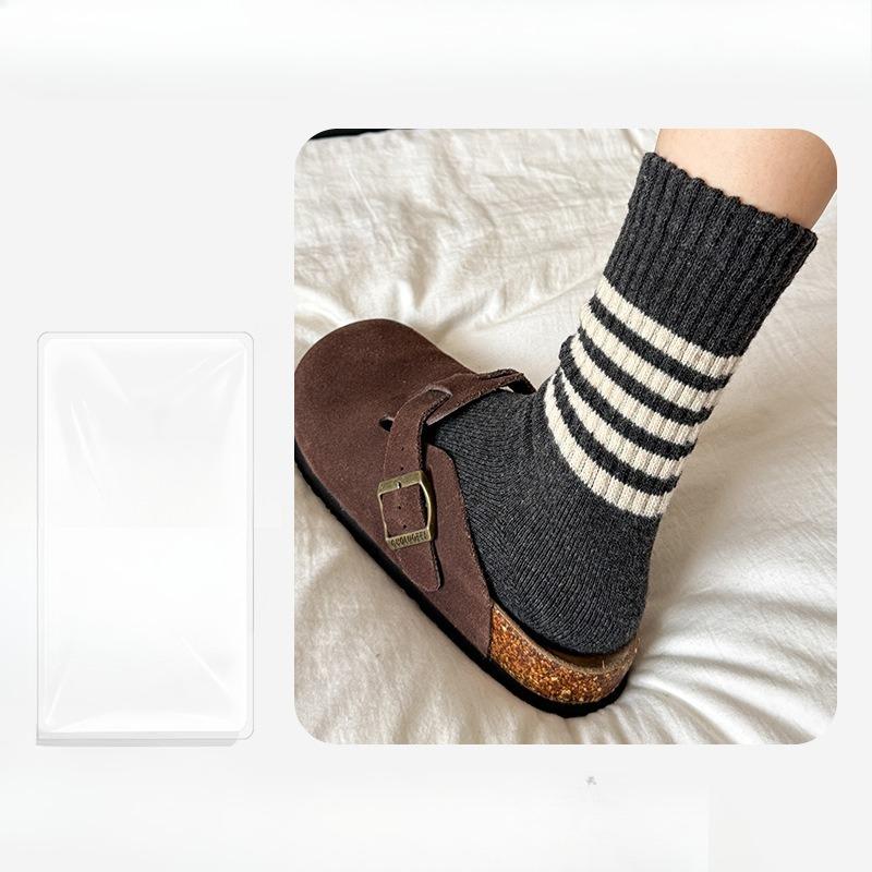 Женские осенне-зимние утолщенные теплые классические полосатые шерстяные носки средней длины 1 pair