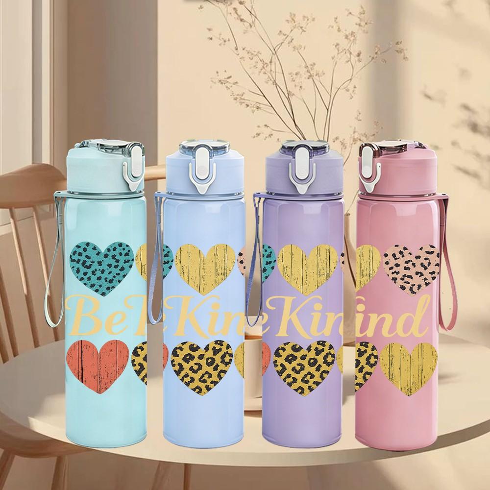 1PC Be Kind Multi Hearts 750ml Color Plastic Sports Water Bottle Leakproof Flip Straw Lid Suitable for Sports Office Home Use