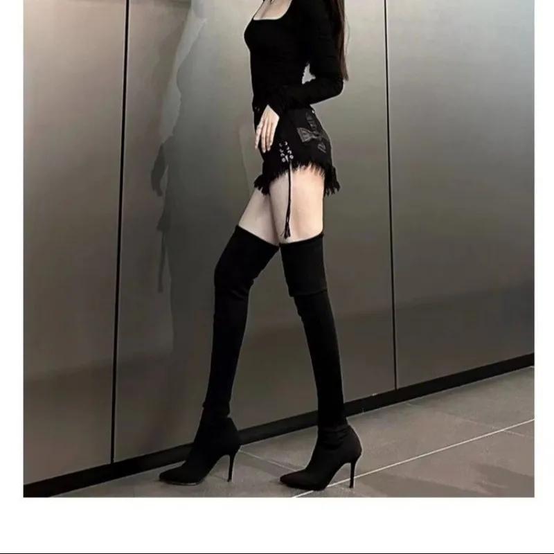 Móda Móda Ženy Boty 2024 Dámské kozačky nad kolena Podzim Zima Špičatá Zip Úzké Dlouhé Kozačky Party