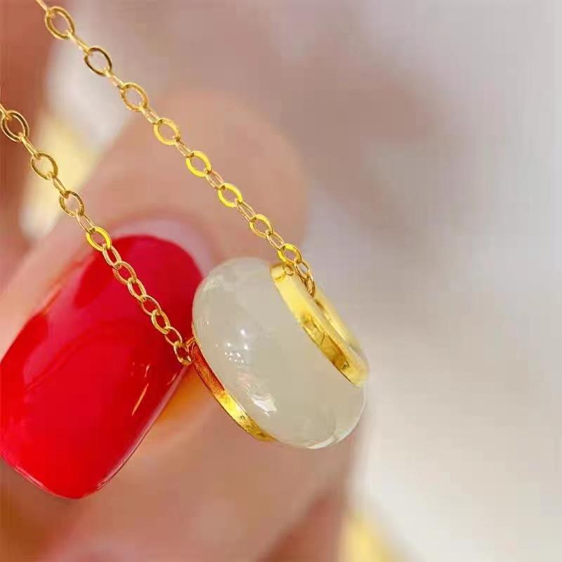 Hetian Jade Passepartout Necklace Women'S Simple Premium Versatile Clavicle Chain New Year'S Gift