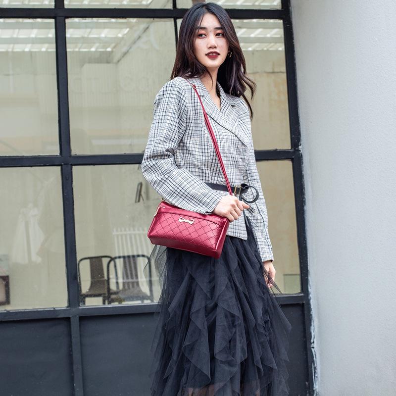 

2024 Ретро жіноча сумка кросбоді - Легка шестишарова сумка на плече малиновий