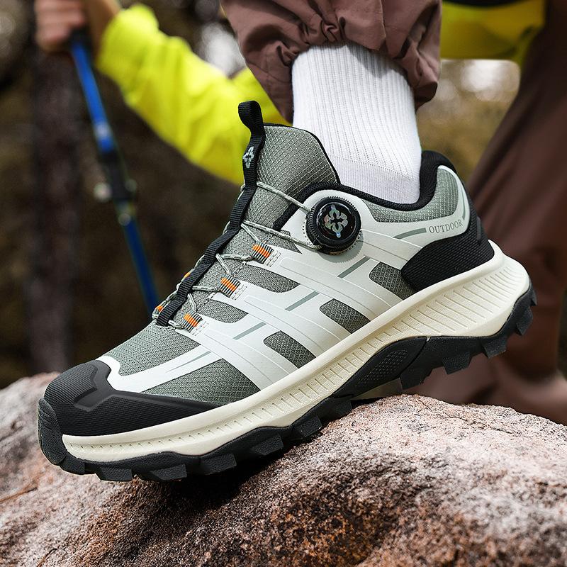 Autumn and winter outer size large size high quality urban men non-slip lightweight outdoor off-road hiking camping travel shoes