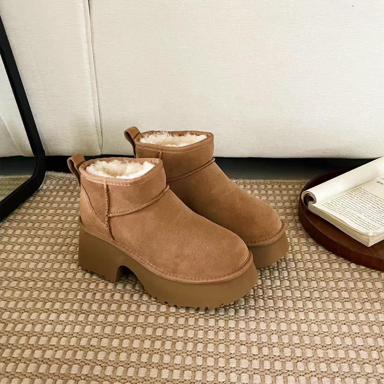 

Fashion 2025 New Women s Winter Boots Mermaid Thick Soled High-heeled Snow Boots for Women Cowhide and Wool Integrated Cotton Shoes 35