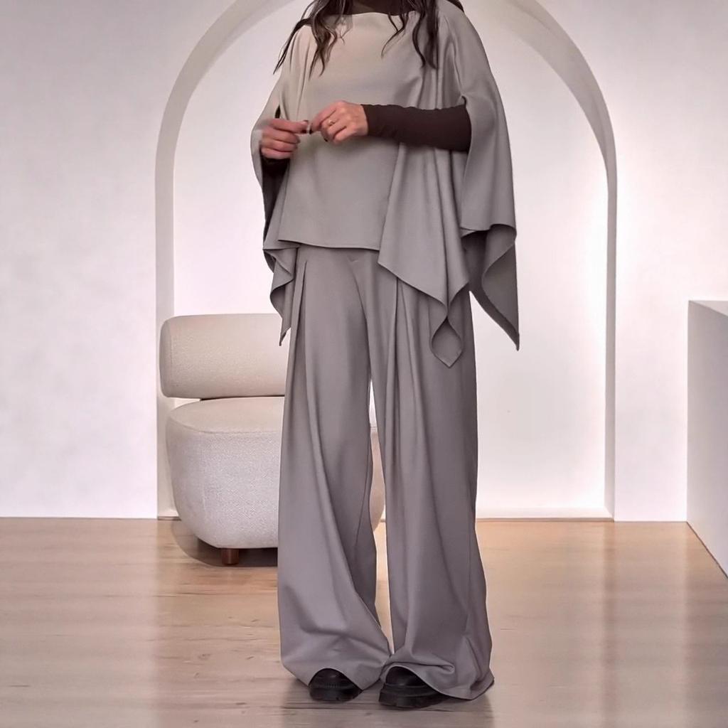 Pantaloni grigi micro-pull per bambini, nuovi 2025, pantaloni a tuta stile grembiule con bordo a balze, pantaloni a zampa d'elefante sottili antiaderenti