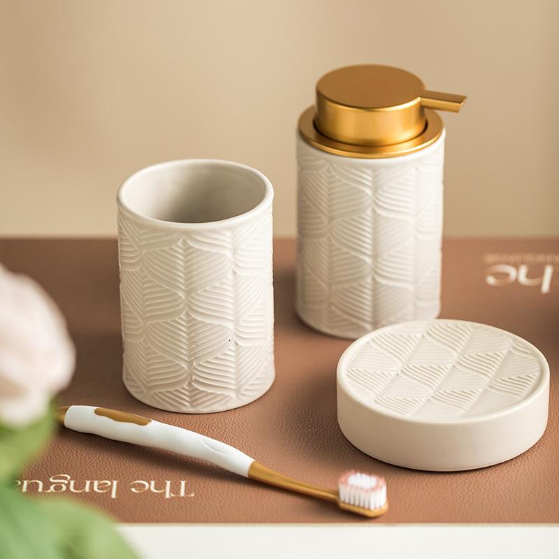 European Style Ceramic Lotion Bottle Toothbrush Cup Soap Dish Bathroom Washing Set Embossed 3D Makeup Remover Storage Bottle