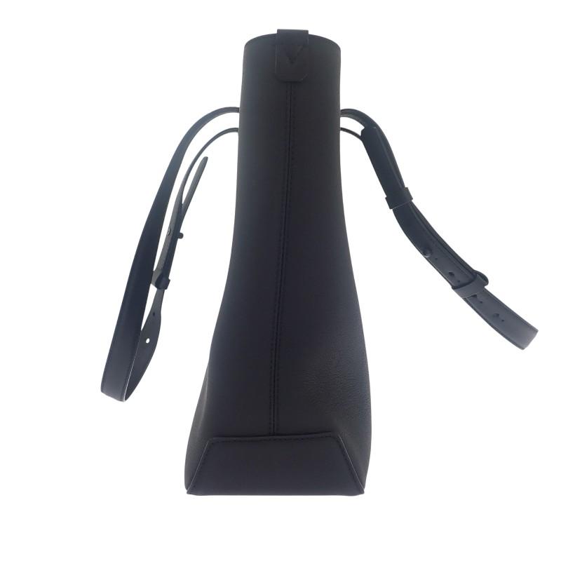 LOUIS VUITTON  M22481 Tote Bag black Calfskin Women