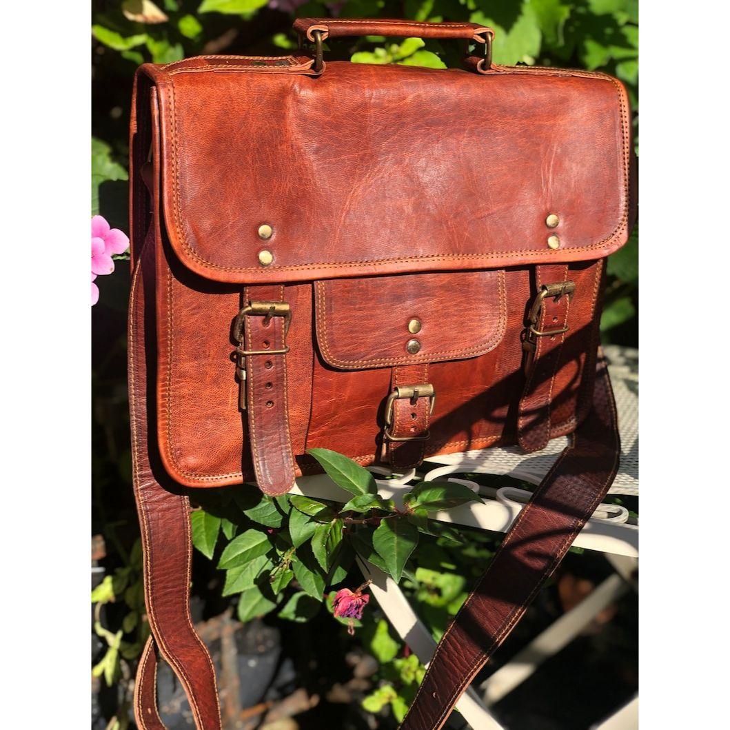 Сумка из коричневой кожи в деревенском стиле — фото 4