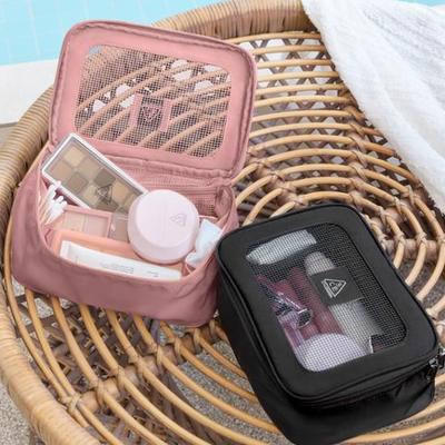 TO GO POUCH (PINK BEIGE/BLACK)