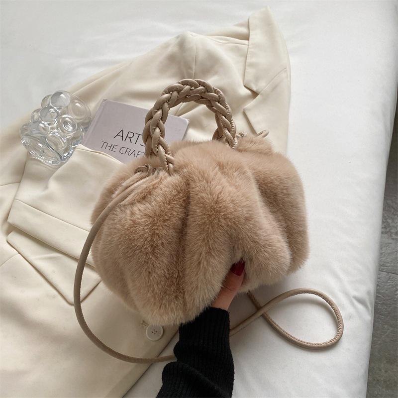 

Plush And Soft Cloud Women s Handheld Bag, Versatile High Quality Handheld Drawstring Shoulder Bag, Solid Color Temperament Cros хакі