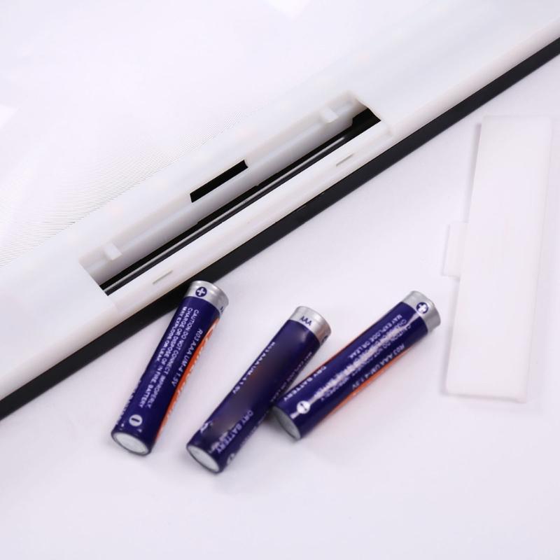 Handheld Magnifier with Bright LED Light Large Viewing Area Reading Aid with Light for Macular Degeneration Support