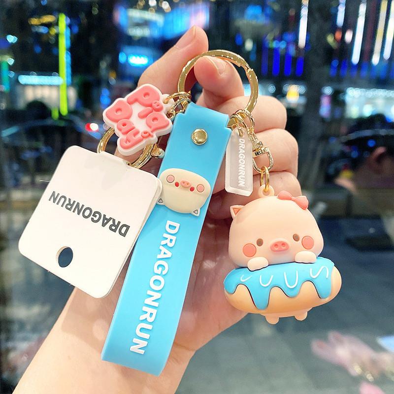 Adorable Cartoon Silicone Pig Keychain Lovely Bag Charm For Girls Car Decor