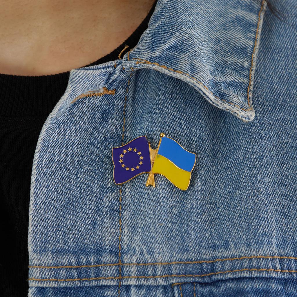 Ukraine EU USA Flag Lapel Pin Metal Badges National Rejuvenation In Ukraine Brooch Pins Cowboy Clothes Bag Pin Pride Accessories