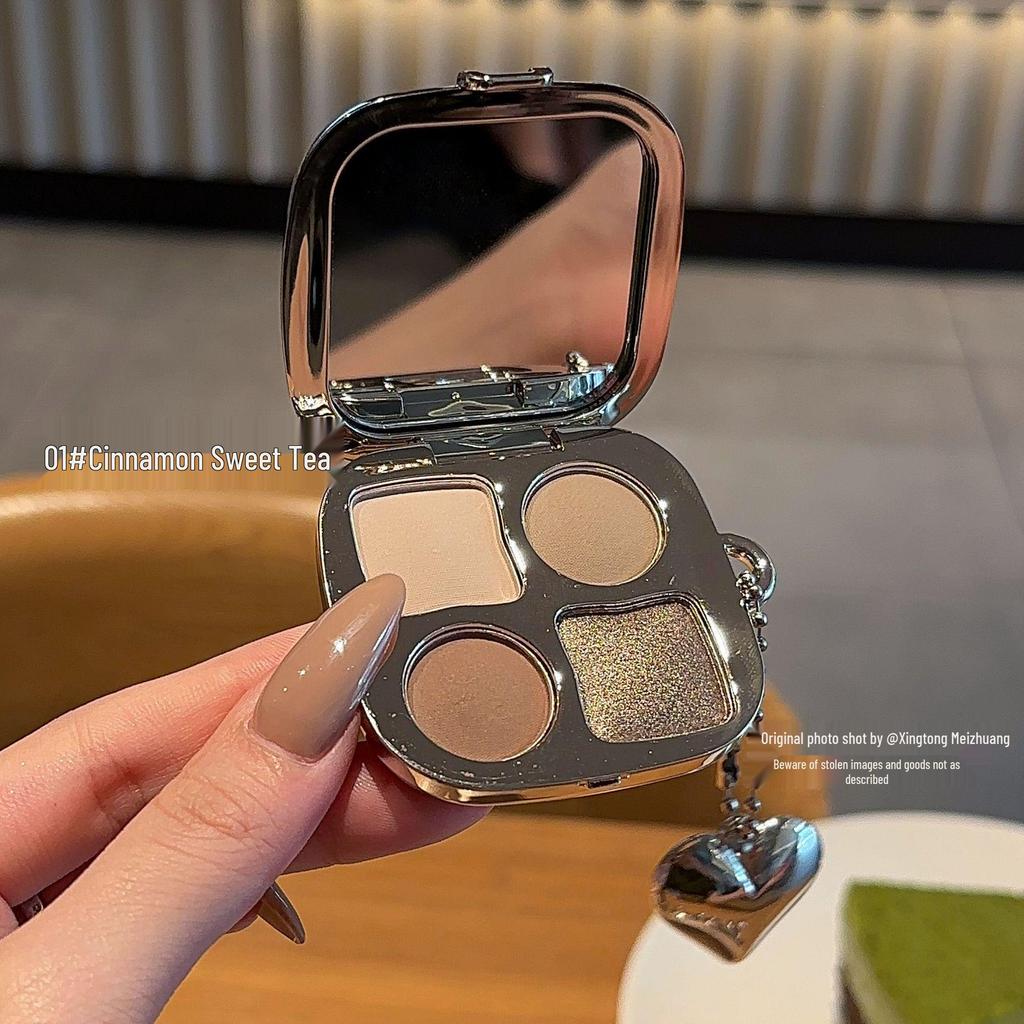 So Cute It's Illegal! Winnie the Pooh Heart Charm Eyeshadow Palette: Four-Color Low-Saturation Earth Tones & Under-Eye Highlighter