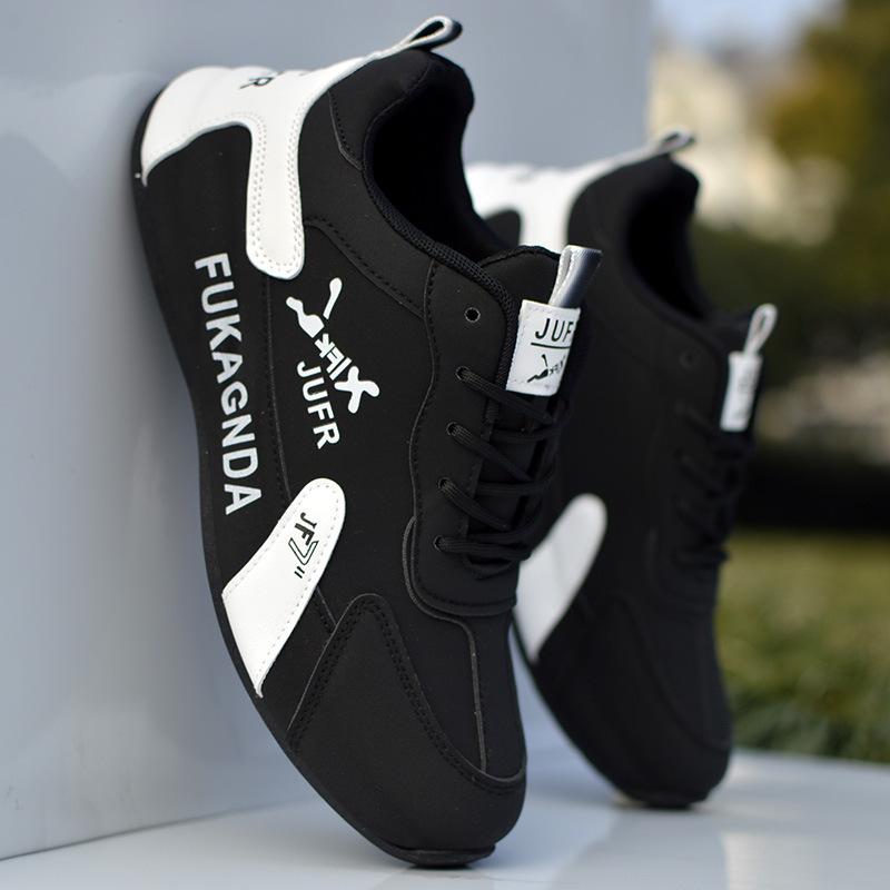 

New leather lightweight non-slip sneakers casual shoes student running shoes soft-soled dad shoes 44