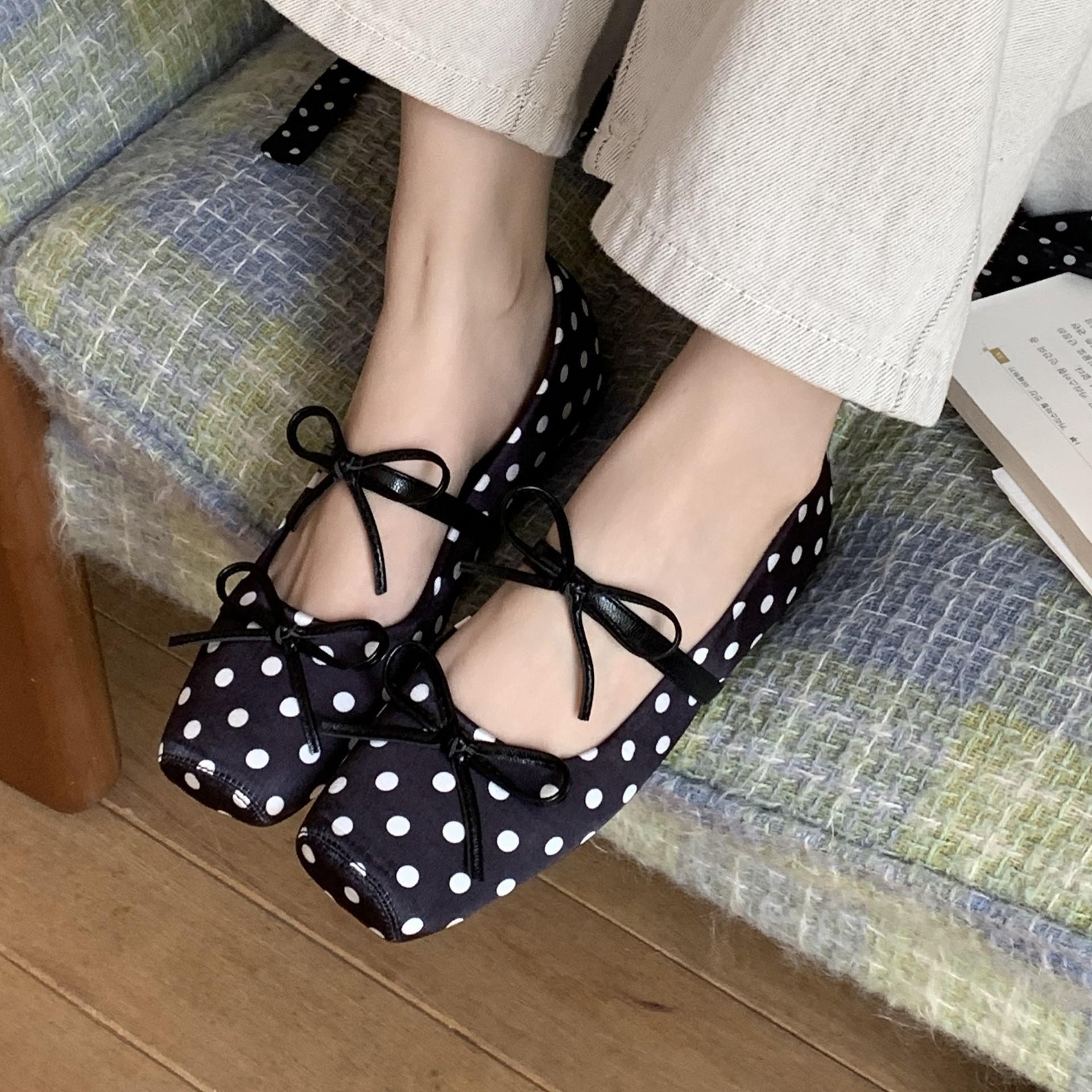 

French Inner Height Increase Mary Jane Shoes Spring Sweet And Gentle Bow Fairy Style Square Head Shallow Mouth Evening Shoes 35