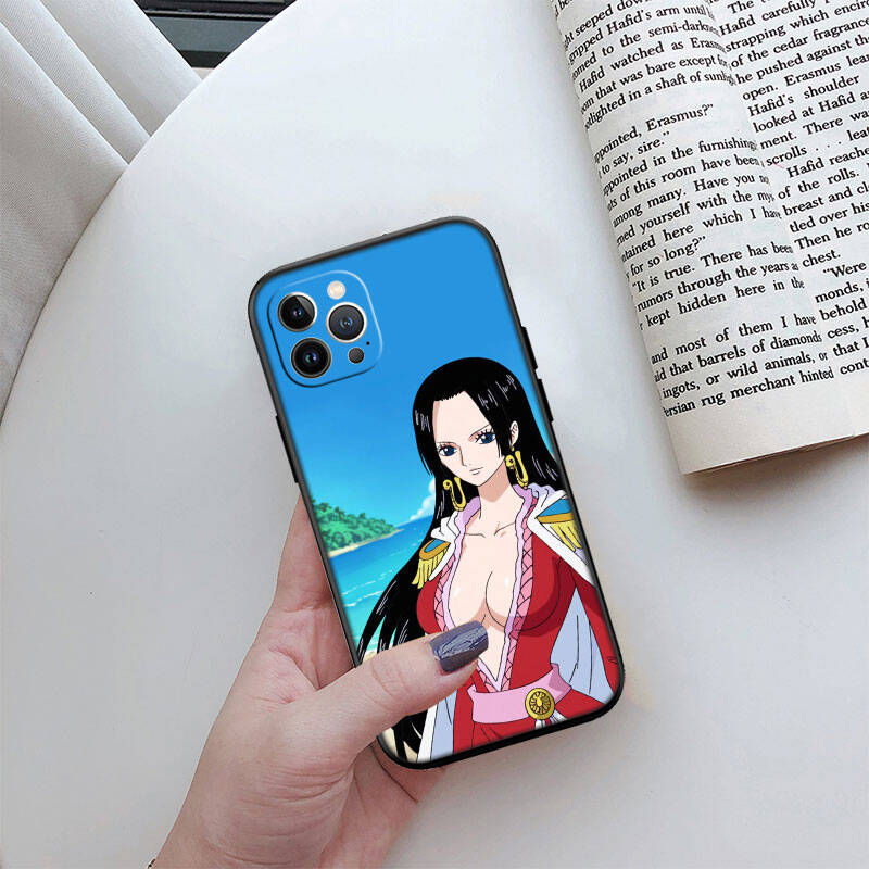 MH111 One Piece Boa Hancock Phone Case for Motorola Moto Edge 60 60s 70 G86 G56 G54 E14 G04S G45 G54 G64 S30 S50 X30 X40 X50 Pro Power Tylus