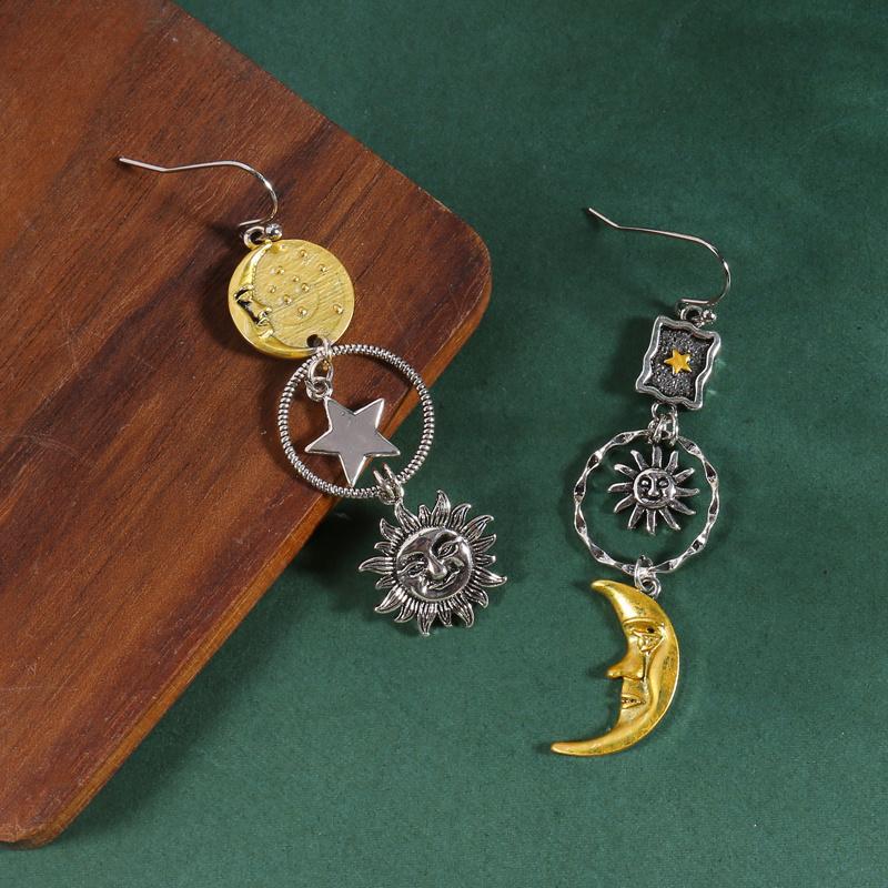 Greek Mythology Face Sun Moon Pendant Creative Design Women's Asymmetric Personality Pendant Earrings Party Gift Custom Jewelry