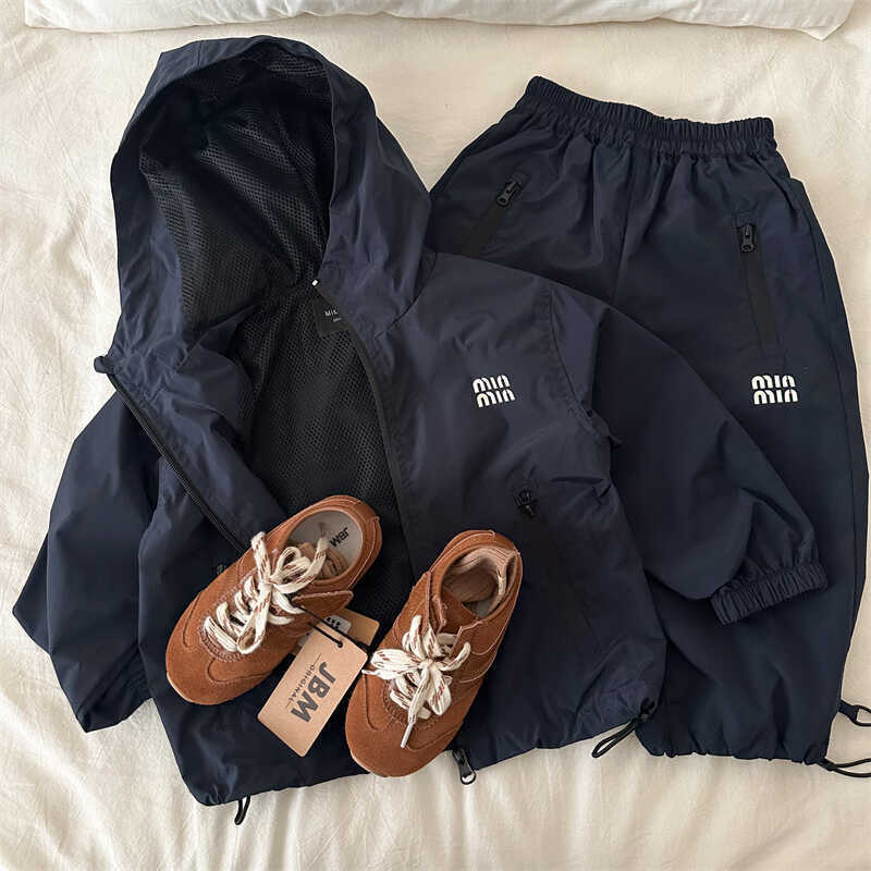 

Детская куртка Осень Мальчики Капюшон Молния Двойка Детский Повседневный Брюки Куртка Костюм 90 темно-синий