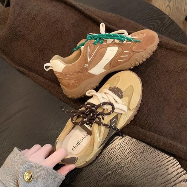 Grape Mother of the Same Style, Thick-soled Heightening Casual Leather German Training Board Shoes Forrest Gump Shoes Women's New 2025 Spring and Autu