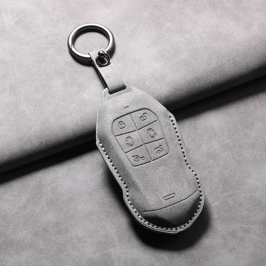 2026 Xiaopeng X9 Leather Key Case – Cowhide Car Interior Key Bag with Buckle Chain