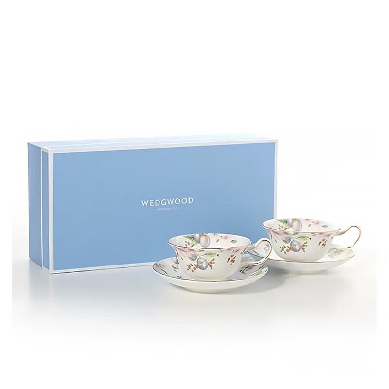 Wedgwood Süße Pflaumen Tasse und Untertasse Set