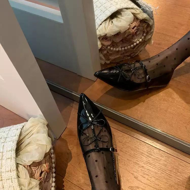 [Su Yinyin of the Same Style] Hepburn Dinner Party~ Pointed Bow, Shallow Mouth Flat Bottom Mary Jane Single Shoes, Women's Banquet Shoes