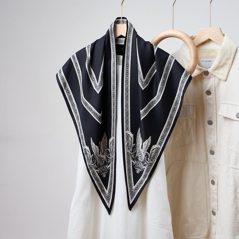 Summer Atmosphere Wearing Headscarf Twill Silk Simulation Silk Cool Diagonal Scarf Cashew Print Women's Triangle Silk Scarf