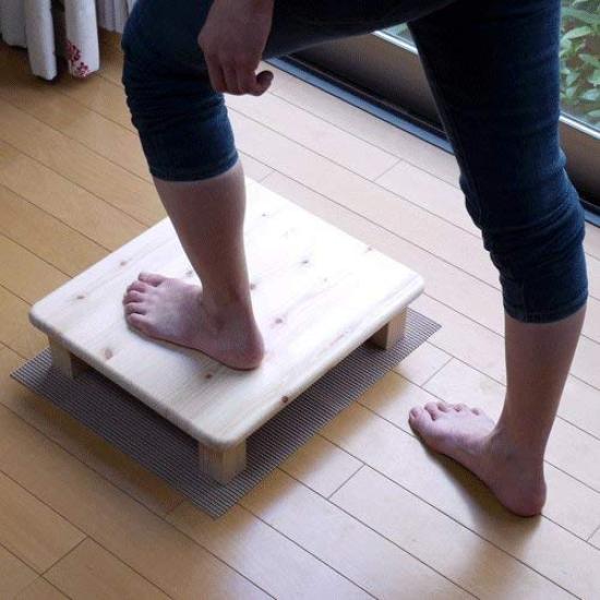 Hinoki Step Platform an Easy Indoor Exercise DVD and a Climbing Exercise Management Made In Japan (Includes Sheet)
