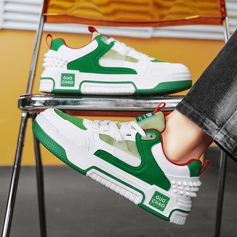 

Новые кроссовки для спорта и отдыха на толстой подошве с цветными шнурками на толстой подошве и универсальные повседневные туфли в тренде 40