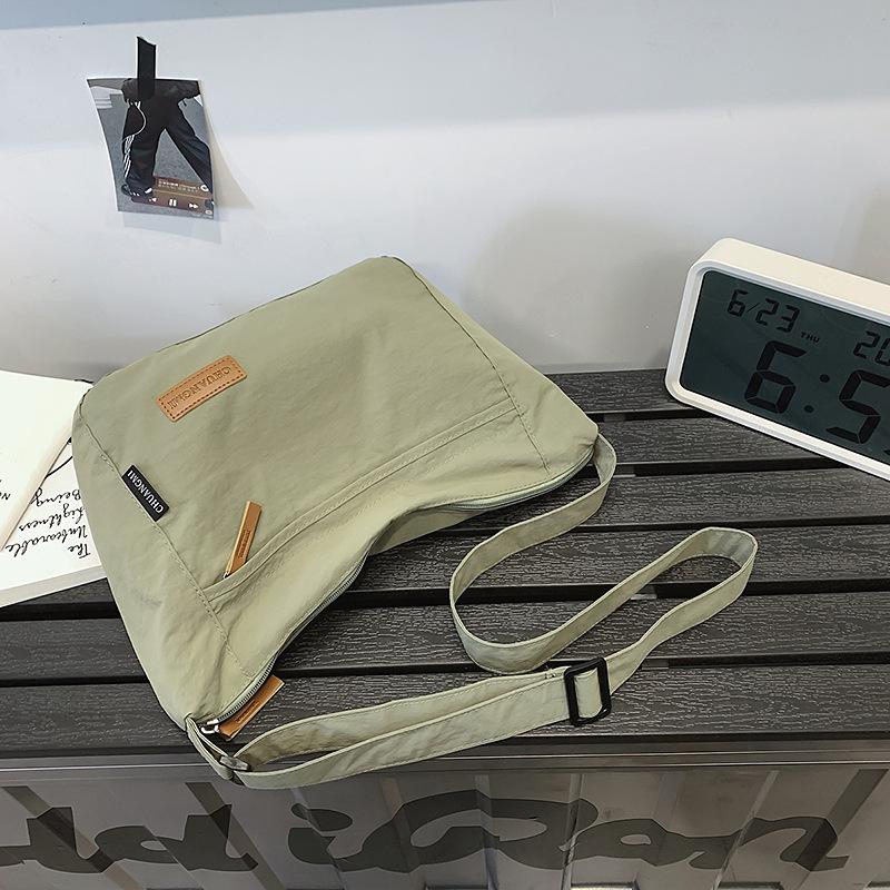 

Повседневная тканевая сумка большой вместимости, легкая нейлоновая сумка-мессенджер, простая модная спортивная сумка для студентов, сумка-мессенджер зелёный