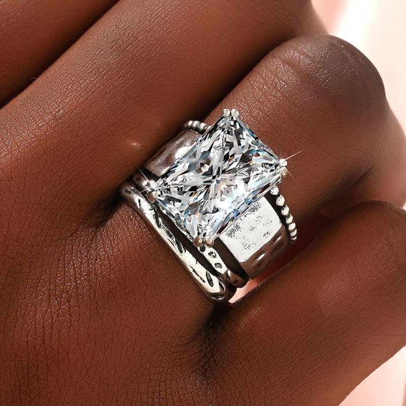 Vintage stříbrná barva, čtvercový prsten se širokou přední stranou, vykládaný zirkony, dámské personalizované trendy doplňky šperky pro sváteční večírky