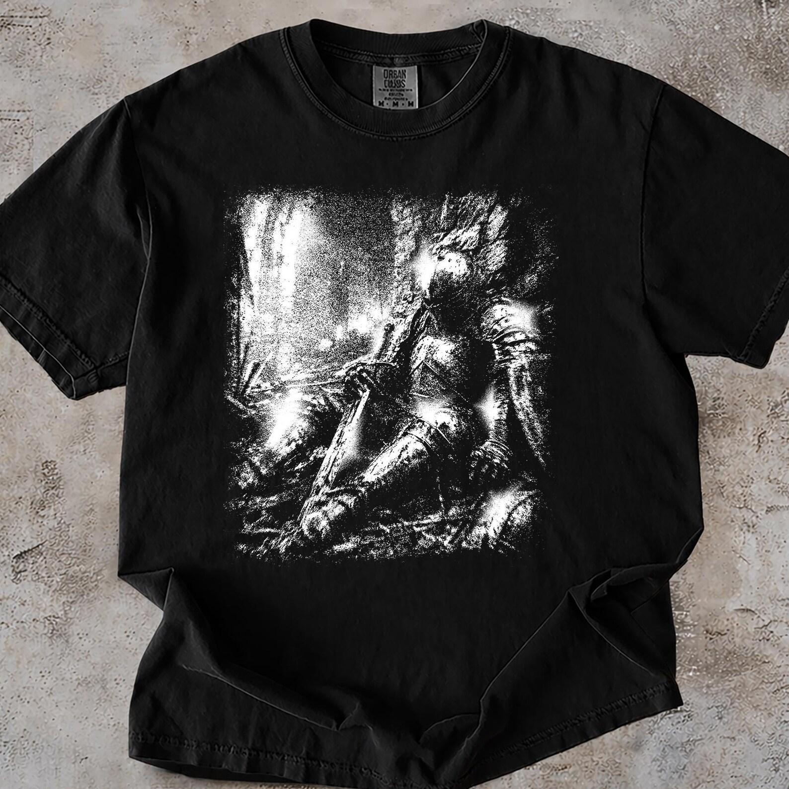 Dark Fantasy Knight T-Shirt, Medieval Warrior Graphic Tee, Vintage Sword Armor Shirt, Gothic Battle Fantasy Gift, Retro Knight Tee S