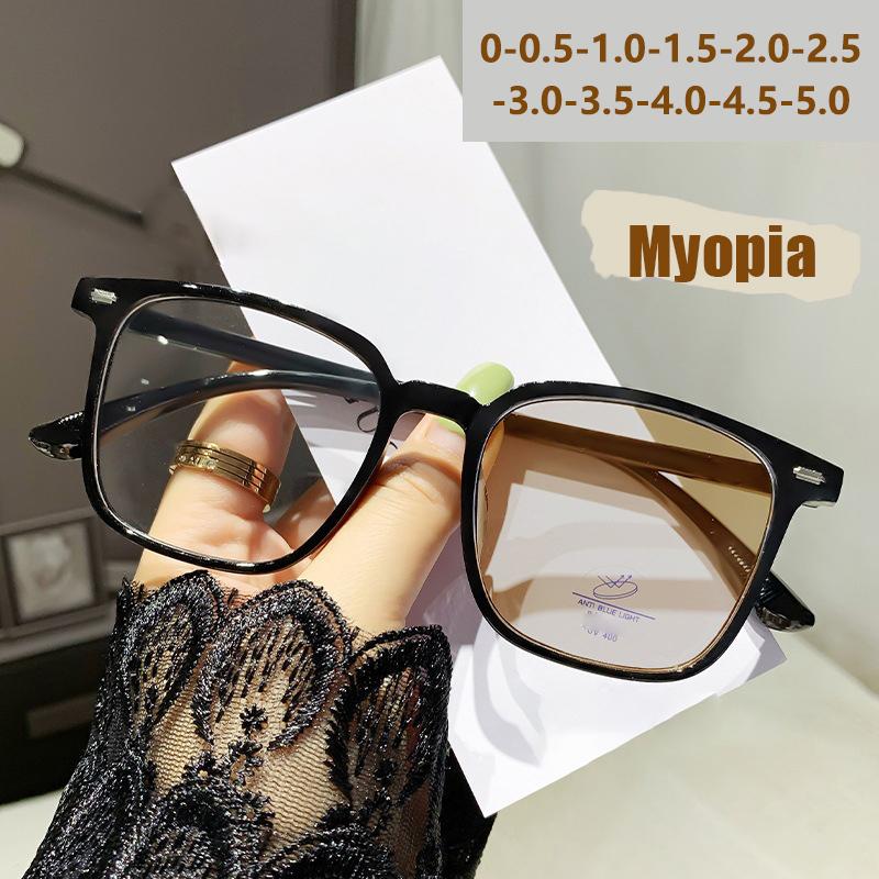 Color-changing Anti-blue Light Glasses Fashionable For Both Men And Women Suitable For Those With Myopia.16007
