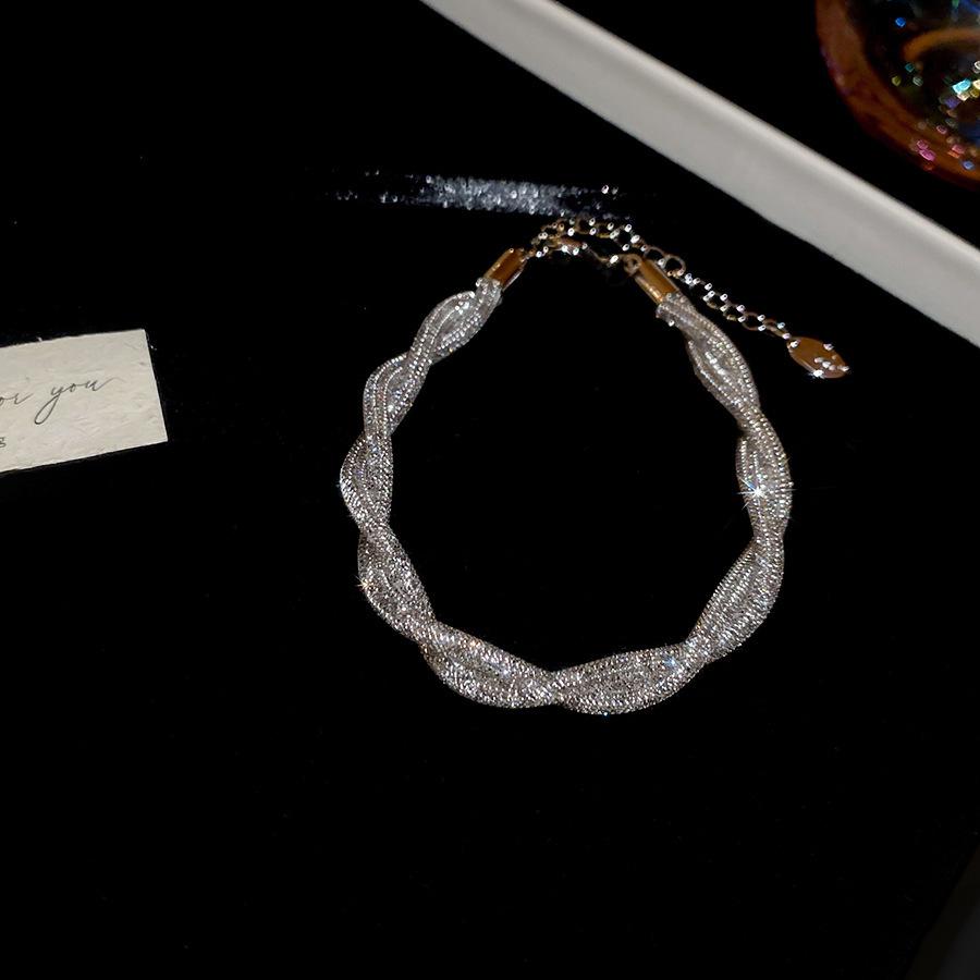 French temperament cold wind zircon star pearl bracelet light luxury bracelet sweet versatile jewelry