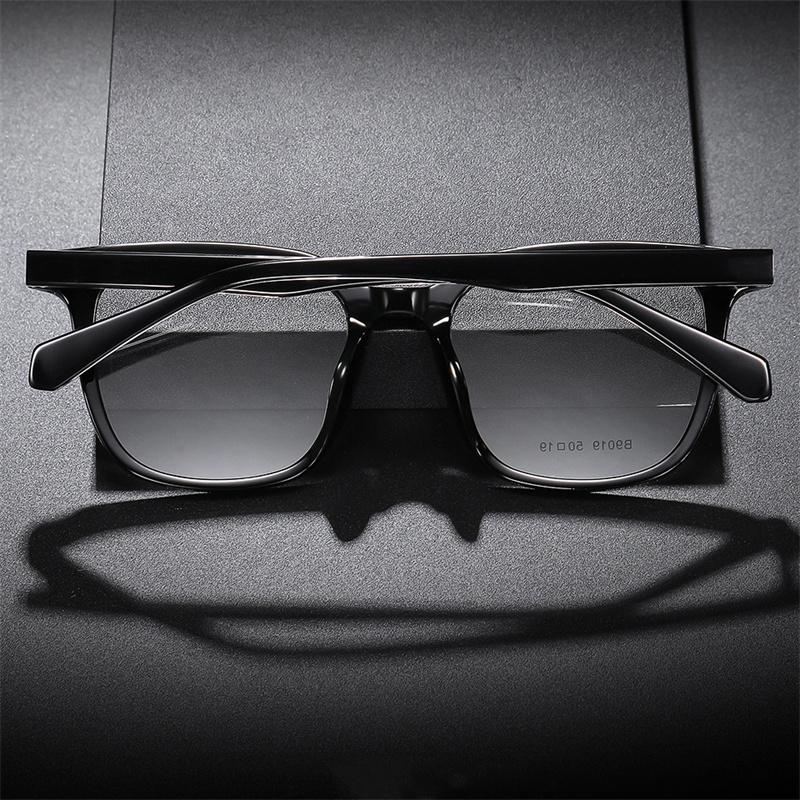 Classic Retro Square Prescription Glasses for Men Women Anti Blue Ray Lightweight Myopia Eyewear