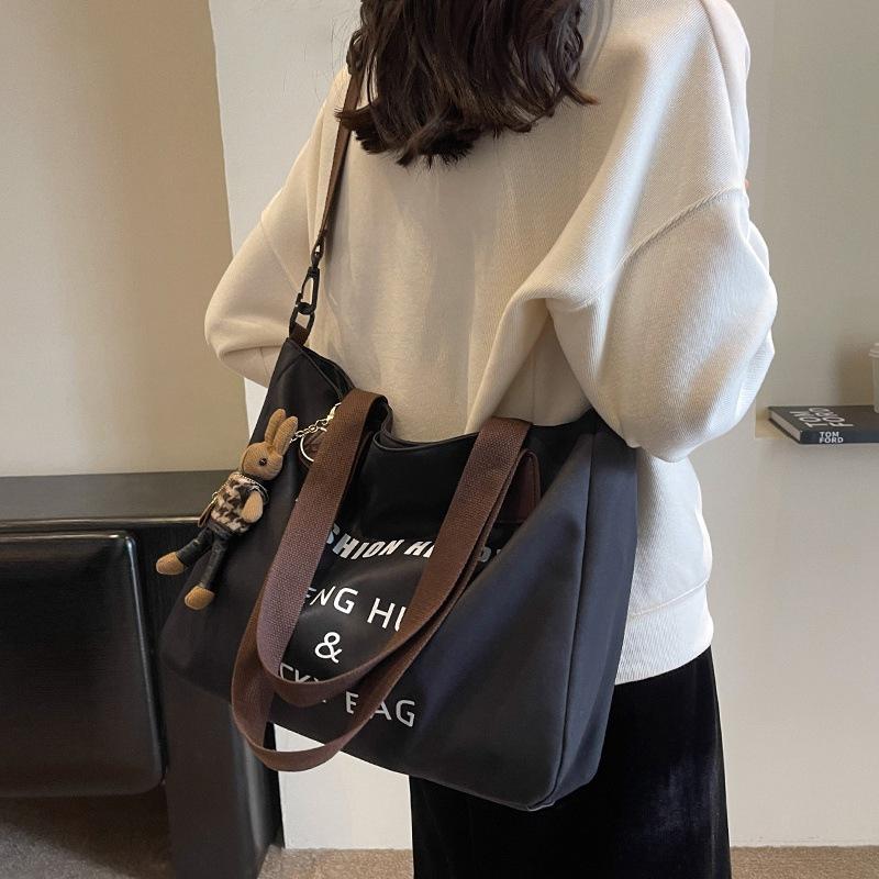 

Tote bag new autumn and winter canvas women s bag crossbody portable office shoulder briefcase luggage чорний
