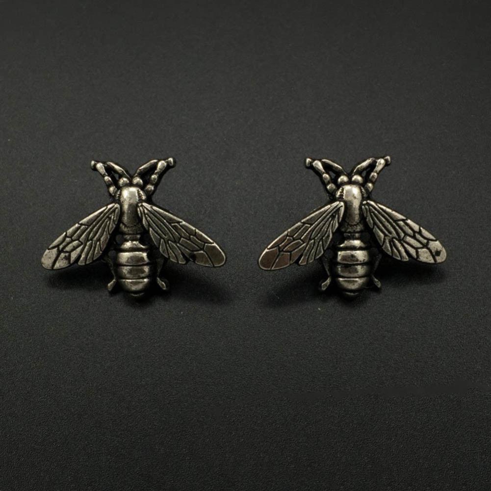 Hochwertige Broschen, kleine frische Biene-Brosche, Retro-Herren-Anzugskragennadel aus Metall