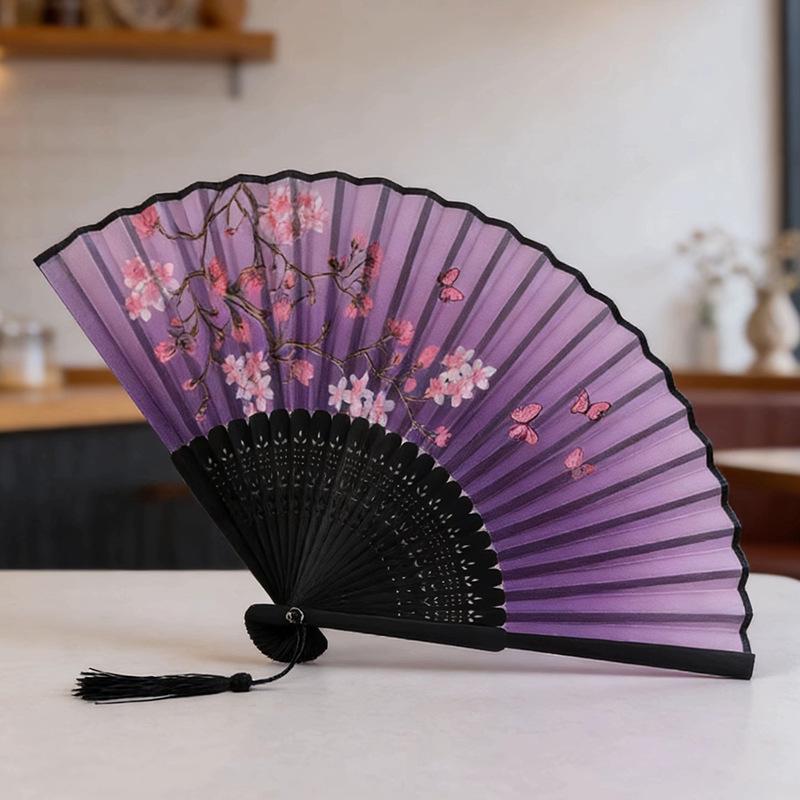 Retro-Tanzfächer im japanischen Stil für den Sommer - Klassischer antiker Stil