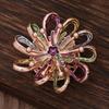 Heiß verkaufende emailierte geometrische Blume magnetische Brosche, modische kreative Blumenbrosche für Damen