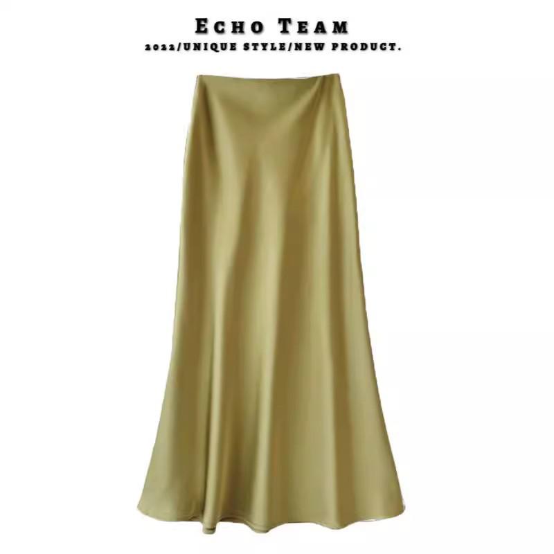Enhanced Autumn High-Waisted Slimming Midi Skirt for Women in Acetate Satin Fabric. Please view the product before ordering.
