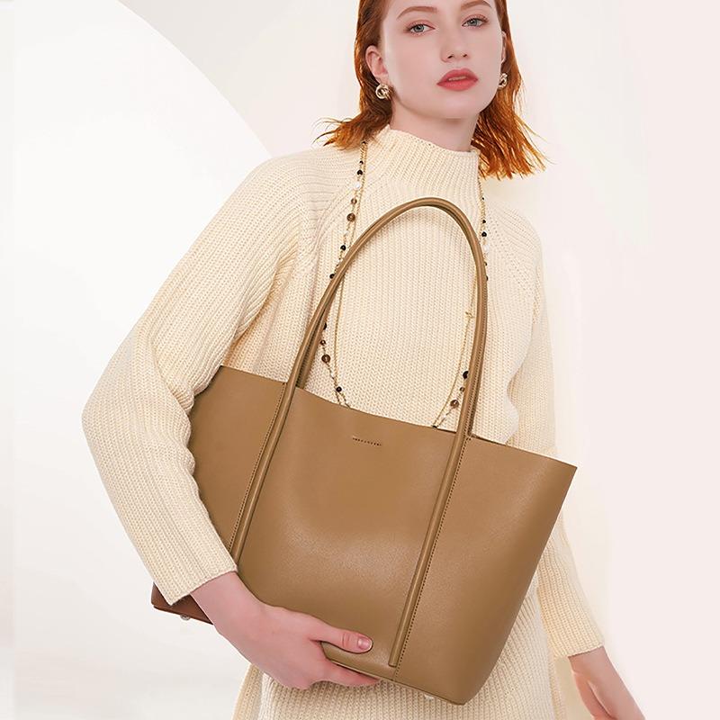 Women's Bag Niche High-end Leather Hand-held Large Bag To Work Commuting Cowhide Large Capacity Shoulder Tote Bag Women