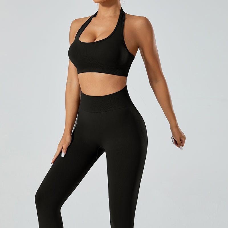 Yoga-Outfit für Damen High-Impact Sportbekleidung mit feuchtigkeitsableitendem und atmungsaktivem Stoff für Fitness und Laufen