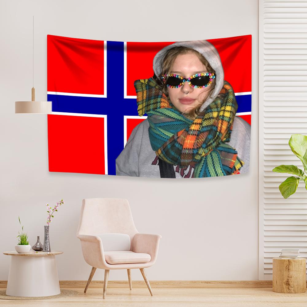 

Норвежская рок-певица Флаг Девушка в красном Гобелен Полиэстер Принт Наружный Внутренний Декор Фон для общежития Концертный баннер 29x37in