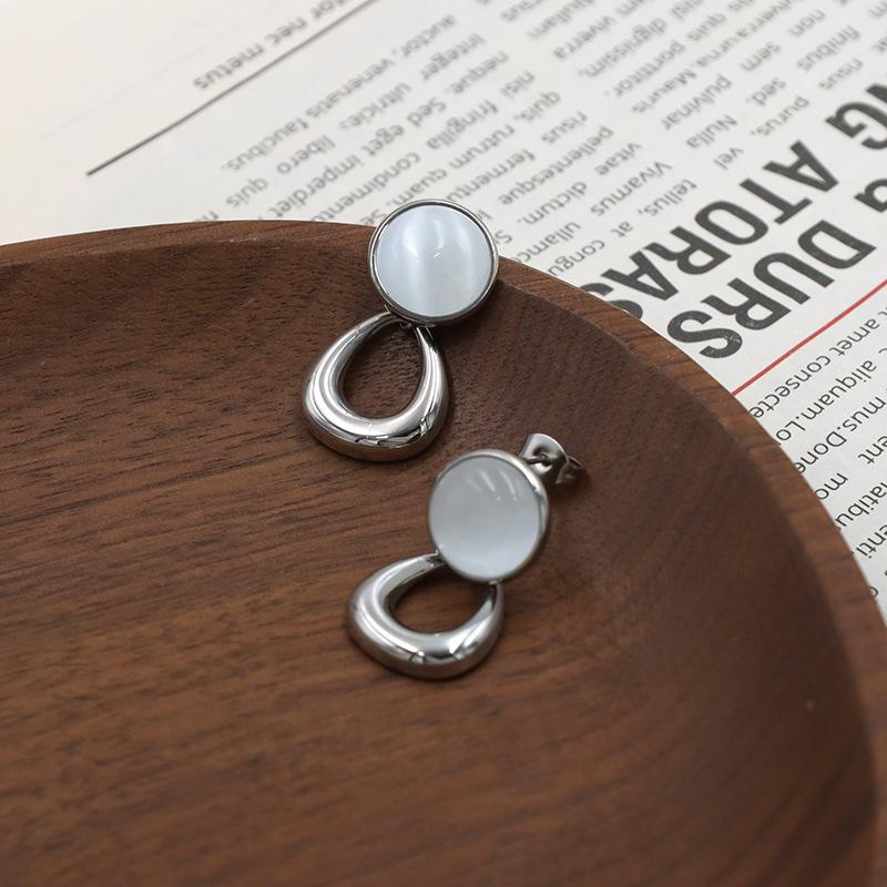 Guochao Retro Inlaid Circle Opal Stud Earrings Geometric Irregular Temperament Girls Versatile Jewelry