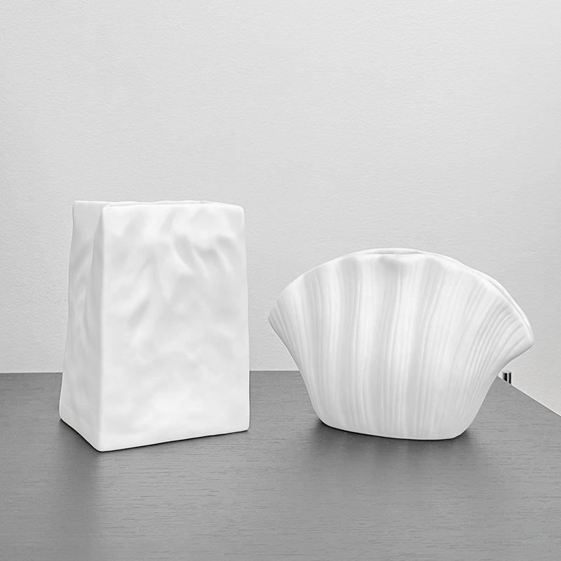 Plastic Flower Vase Modern Simple White Vase Home Room Decoration Ornaments Artistic Plant Pot Interior Decor Table Ornament